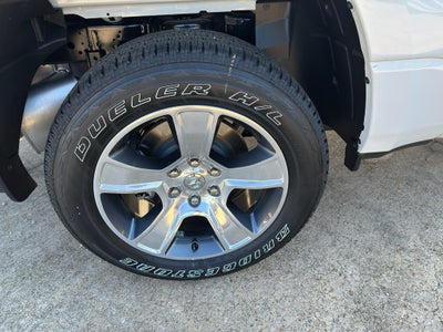 2025 RAM Ram 1500 Tradesman EXPRESS CREW CAB 4X2