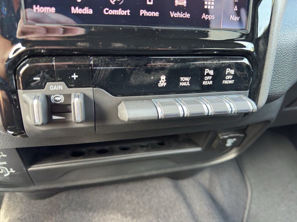 2026 RAM Ram 2500 Tradesman Crew Cab 4x4