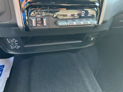 2026 RAM Ram 2500 Tradesman Black Express Crew 4x4