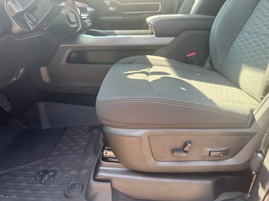 2026 RAM Ram 2500 Big Horn Crew 4x4 Night Edition