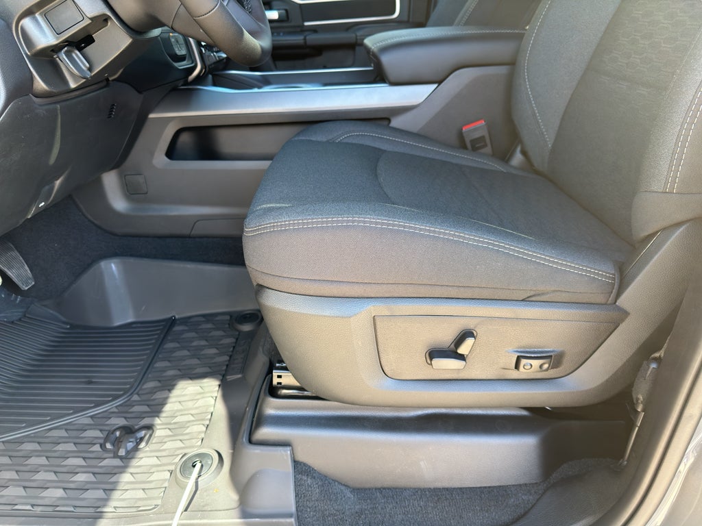 2026 RAM Ram 2500 Big Horn Crew 4x4 Night Edition