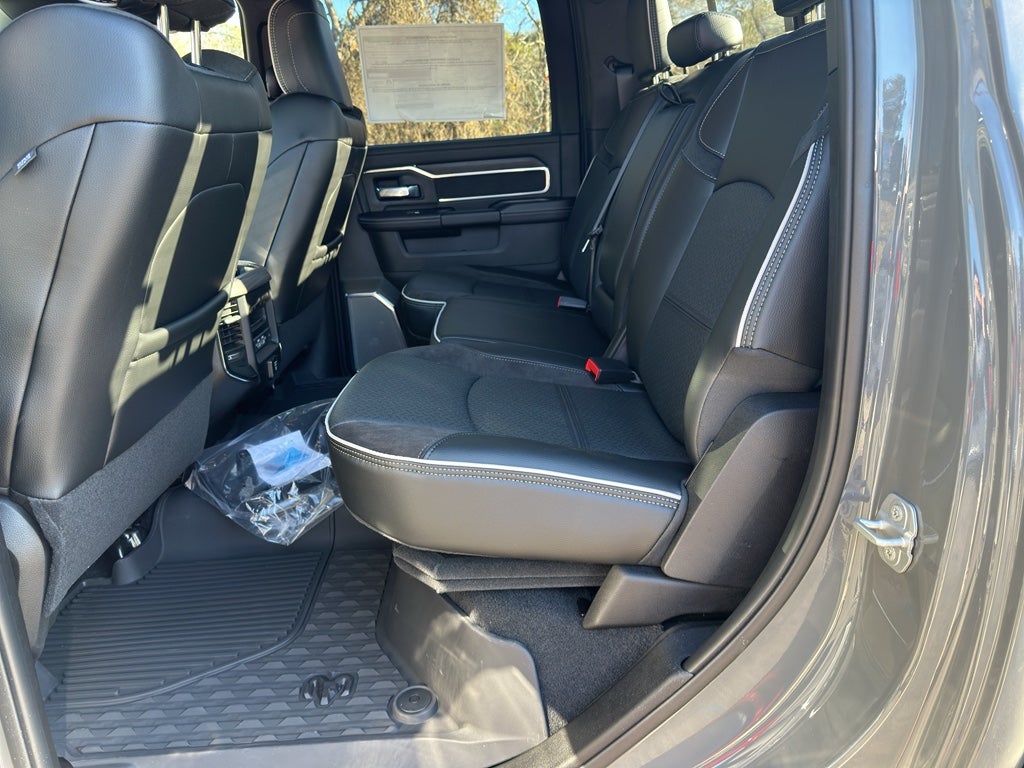 2026 RAM Ram 2500 LARAMIE NIGHT CREW CAB 4X4