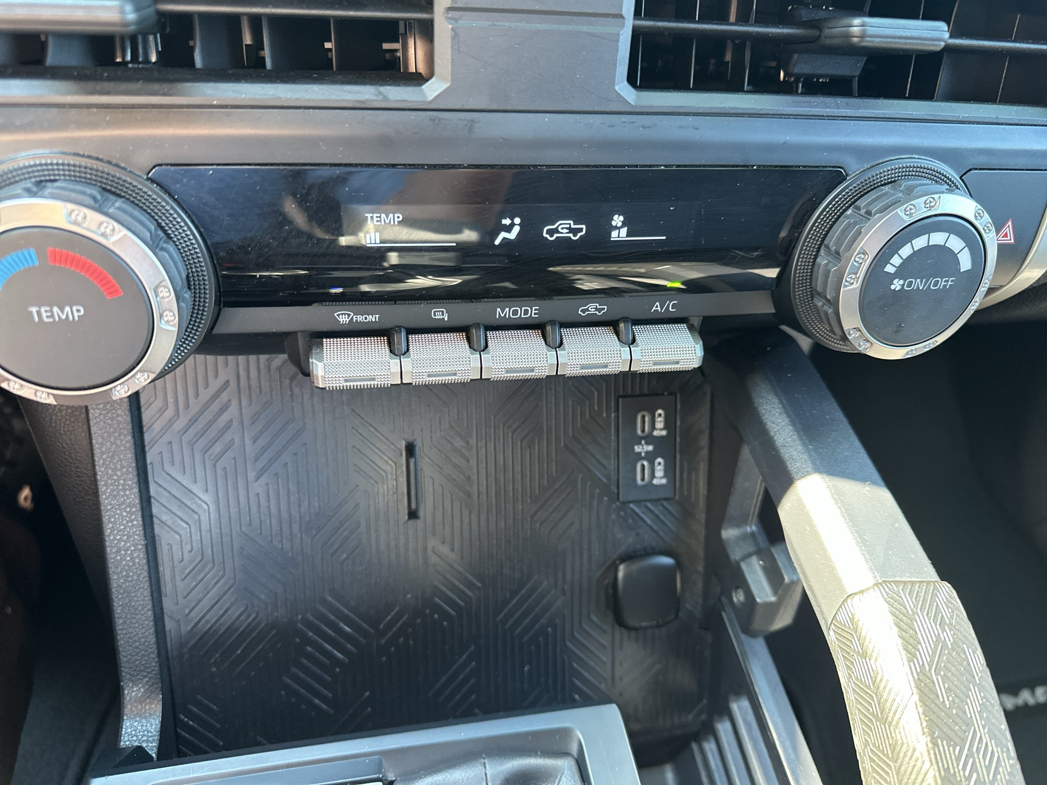 2025 Toyota Tacoma 4WD SR5