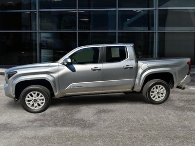 2025 Toyota Tacoma 4WD SR5