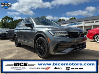 2022 Volkswagen Tiguan SE R-Line Black
