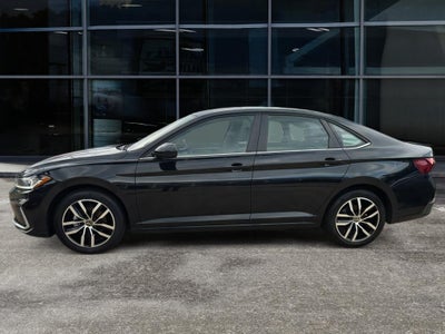 2025 Volkswagen Jetta SE