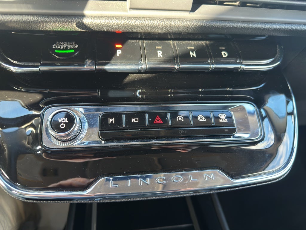 2025 Lincoln Corsair Premiere