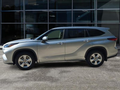 2023 Toyota Highlander LE
