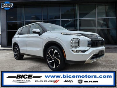 2023 Mitsubishi Outlander SE Black Edition