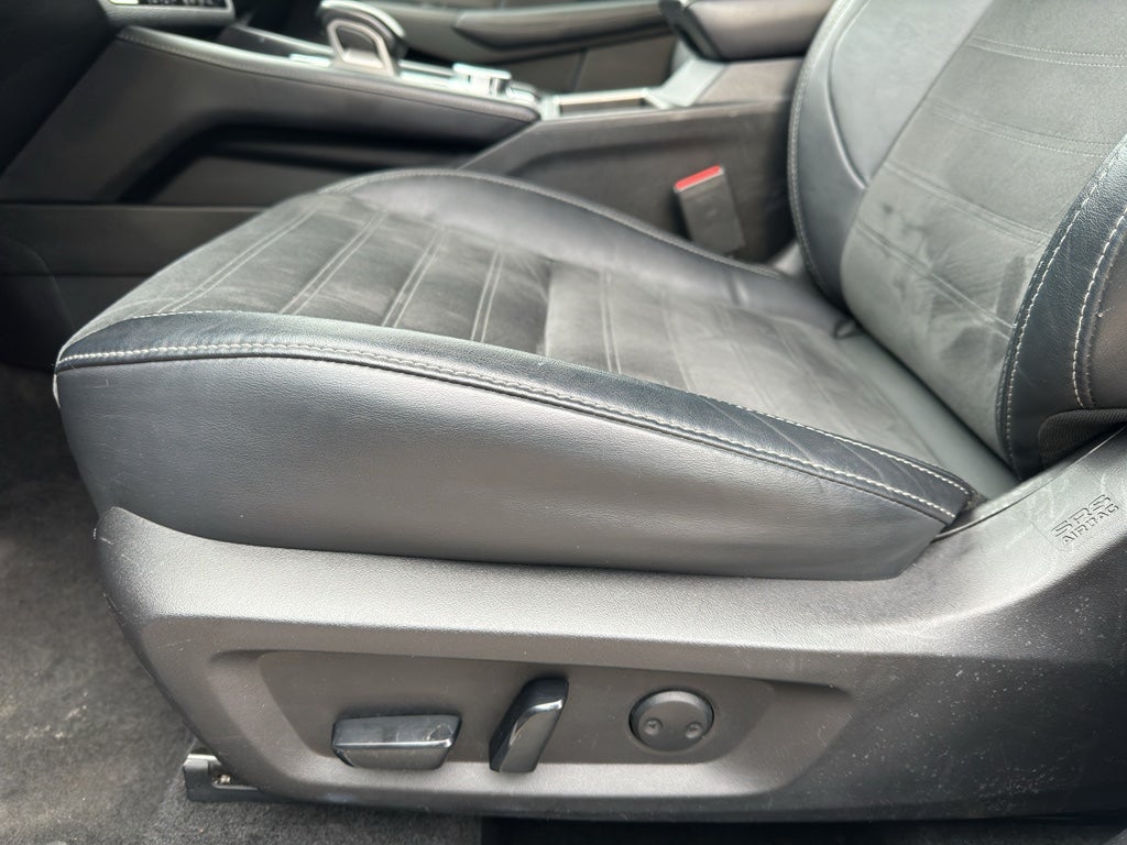 2023 Mitsubishi Outlander SE Black Edition