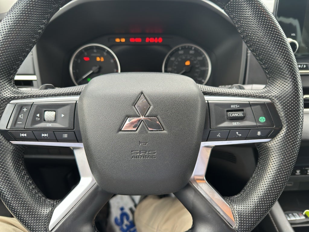 2023 Mitsubishi Outlander SE Black Edition