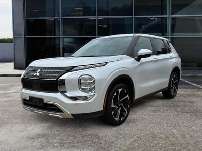 2023 Mitsubishi Outlander SE Black Edition