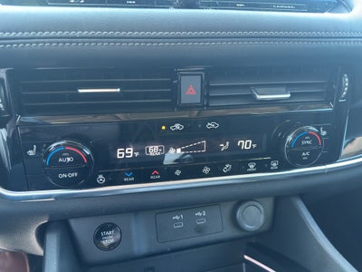 2025 Nissan Rogue SL