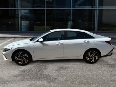 2024 Hyundai Elantra Limited