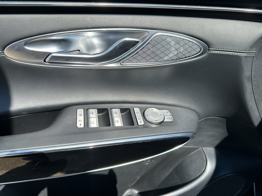 2025 Genesis GV70 2.5T
