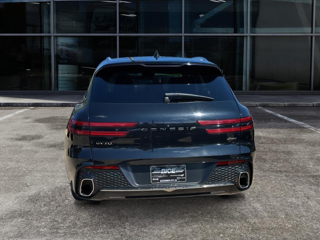 2025 Genesis GV70 2.5T