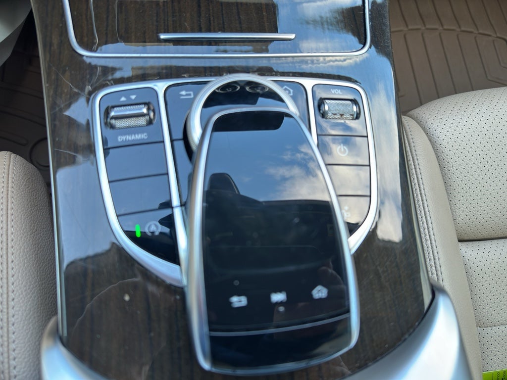 2021 Mercedes-Benz C 300 C 300