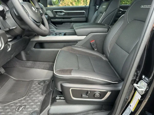 2026 RAM 1500 Heated and ventilated front seat